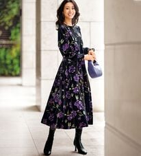 BELLUNA（ベルーナ）の「花柄プリントベロアワンピース（プリントワンピース）」