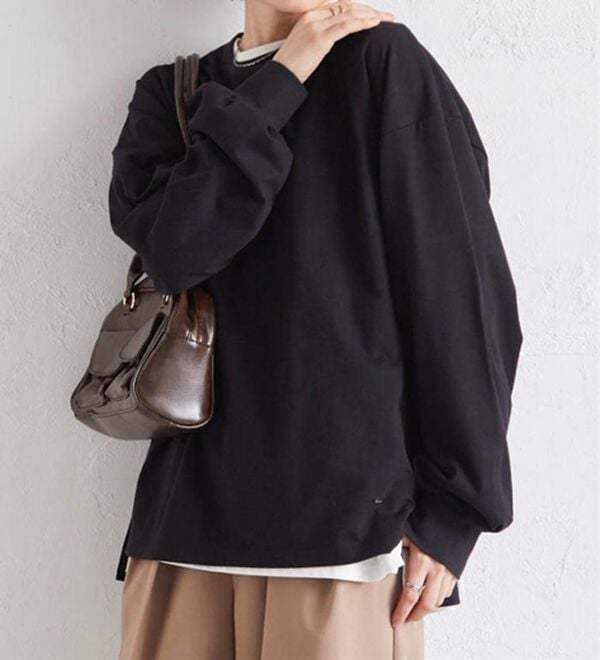 RANAN（ラナン）の「多機能ベーシックオーバーサイズ長袖Tシャツ（Tシャツ）」｜詳細画像