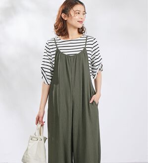 Viola e Viola（ヴィオラ エ ヴィオラ）の「【5つの機能付】丈切れる！ゆるワイドキャミソールサロペット＜接触冷感＞（オールインワン）」｜カーキ
