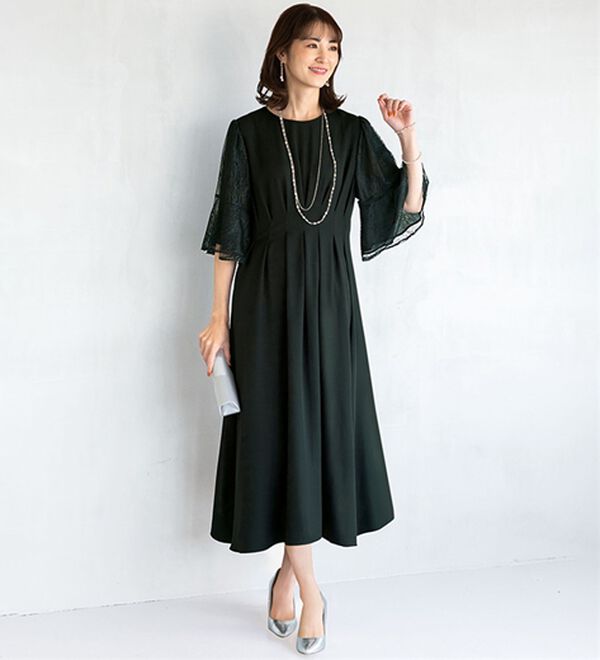 BELLUNA（ベルーナ）の「袖レースフォーマルワンピース（その他ワンピース）」｜黒