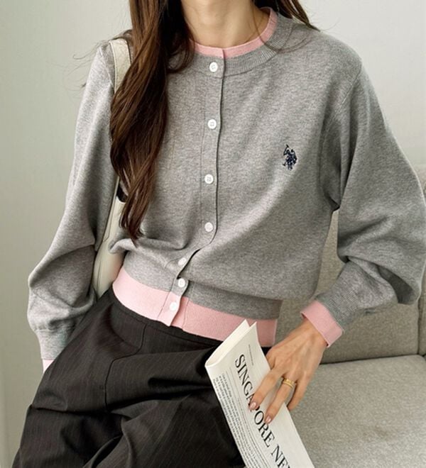 GeeRA（ジーラ）の「【U.S. POLO ASSN.】レイヤード風バイカラーカーデ（ニットカーディガン）」｜詳細画像