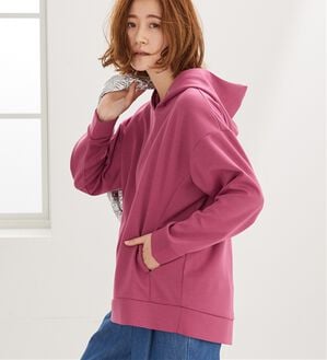 BELLUNA（ベルーナ）の「とろみ素材フードデザインパーカー（パーカー）」｜ラズベリー