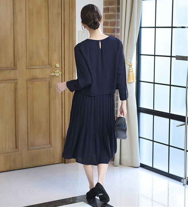 BELLUNA（ベルーナ）の「＜セレモニースタイル＞プリーツデザインワンピ―ス（フォーマルワンピース）」｜詳細画像