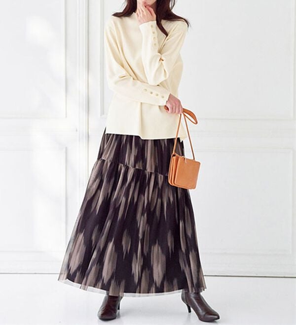 BELLUNA（ベルーナ）の「もちもち袖ボタンニットプルオーバー（ニット・セーター）」｜詳細画像