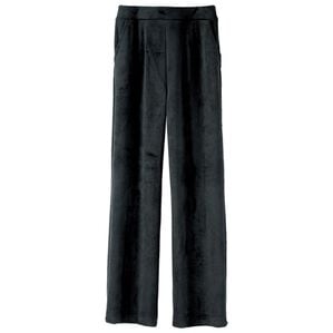 BELLUNA（ベルーナ）の「マシュマロのような柔らかさのふんわりパンツ（フルレングスパンツ）」｜黒