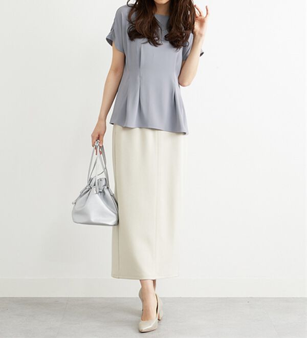 BELLUNA（ベルーナ）の「〈オフィス対応〉タックデザインブラウス（ブラウス）」｜詳細画像