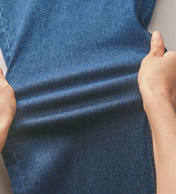 BELLUNA（ベルーナ）の「裏起毛セミフレアーデニムパンツ（フルレングスパンツ）」｜詳細画像