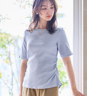 alotta（アロッタ）の「【接触冷感】細見えギャザーデザイン美くびれリブトップス（カットソー）」｜ブルーグレー