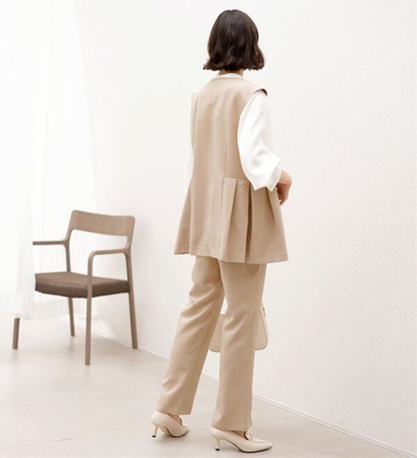 GeeRA（ジーラ）の「【入卒式/セレモニー】ペプラムベストセットアップスーツ（パンツスーツ）」｜詳細画像
