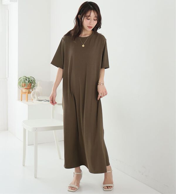 A HAPPY MARILYN（アハッピーマリリン）の「【Ｌ～８Ｌ】【選べる袖丈】さらとろリブワンピース（ロングワンピース）」｜詳細画像