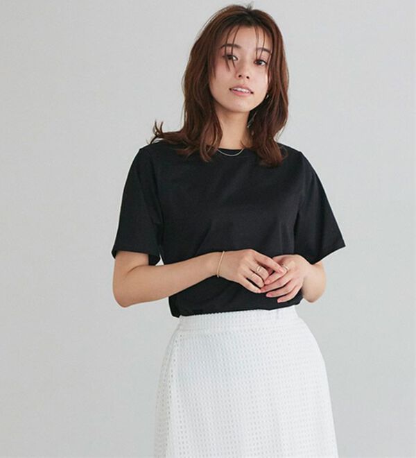 Pierrot（ピエロ）の「【選べるネック】シルケットコットンＴシャツ（Tシャツ）」｜詳細画像