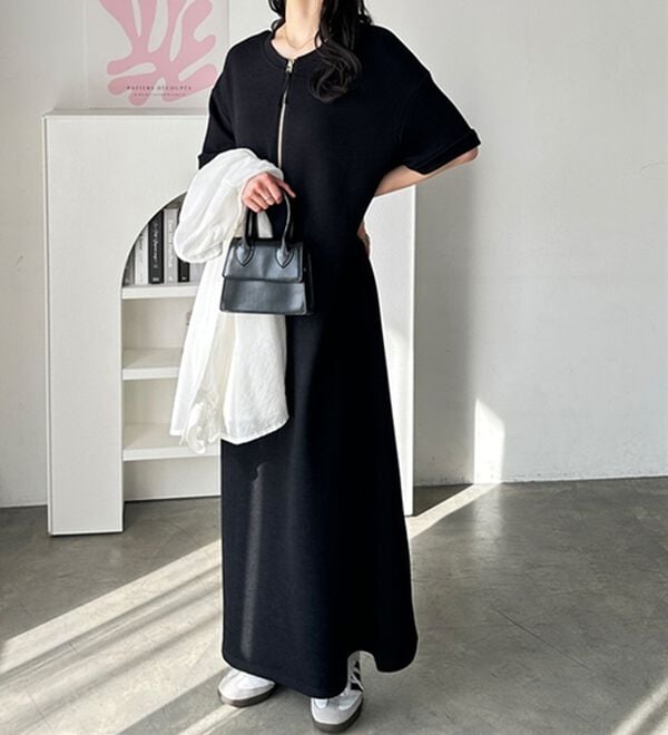 GeeRA（ジーラ）の「【ひんやり/着痩せ】ハーフジップ大人Ｔシャツワンピース（カットソーワンピース）」｜詳細画像