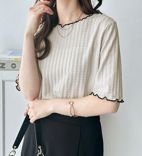 GeeRA（ジーラ）の「配色メロー５分袖表面感カットソー（カットソー）」｜詳細画像