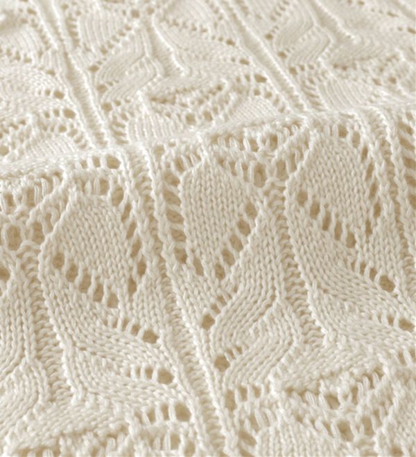 BELLUNA（ベルーナ）の「リボン柄透かし編ニットプルオーバー（ニット・セーター）」｜詳細画像