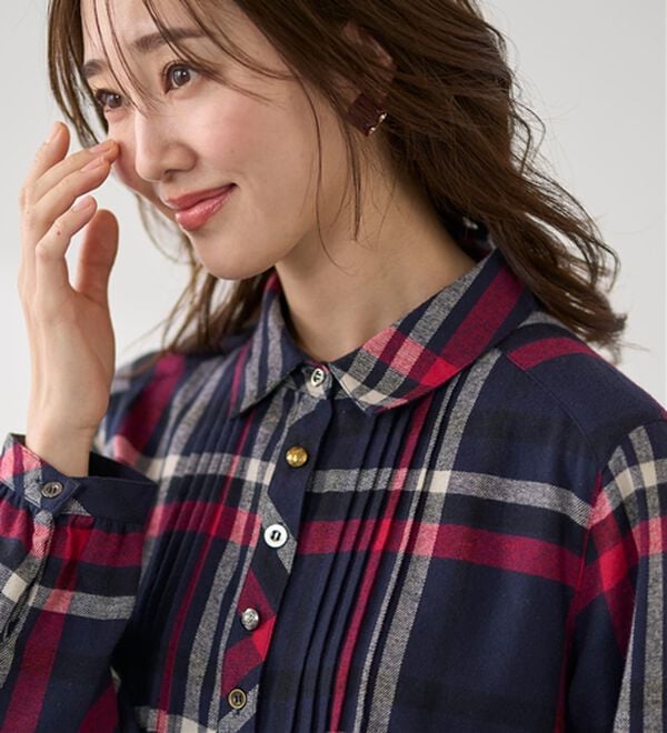 BELLUNA（ベルーナ）の「多ボタン使いチェック柄シャツチュニック（チュニック）」｜詳細画像