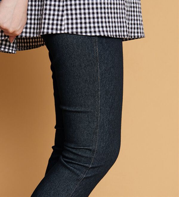 BELLUNA（ベルーナ）の「【チラシ掲載】ヒンヤリ快適！接触冷感ニットデニムパンツ（フルレングスパンツ）」｜詳細画像