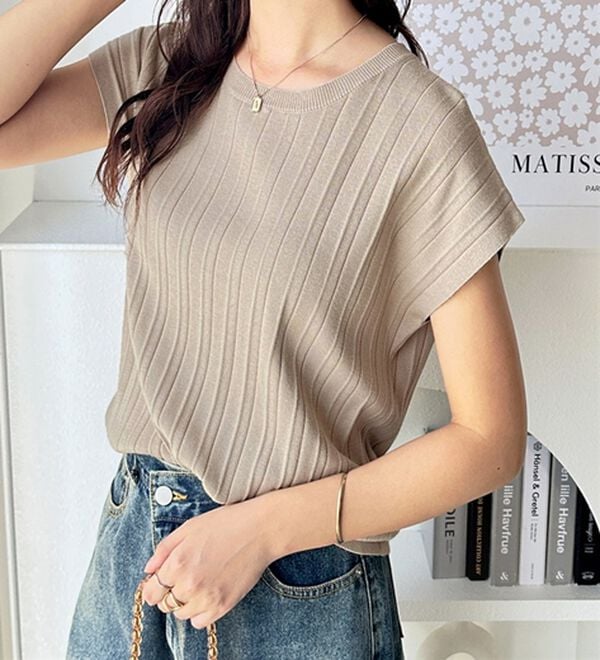 GeeRA（ジーラ）の「プリーツ編フレンチスリーブリブトップス（ニット・セーター）」｜詳細画像