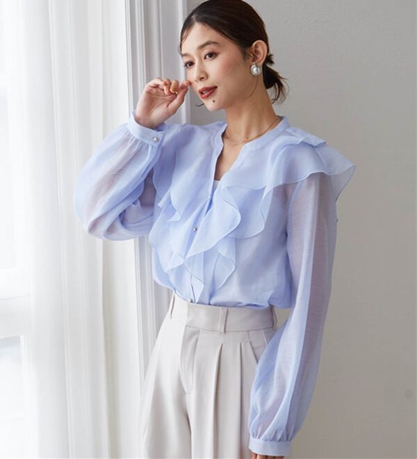 RANAN（ラナン）の「ラッフルフリルシアーキーネックブラウス（ブラウス）」｜詳細画像