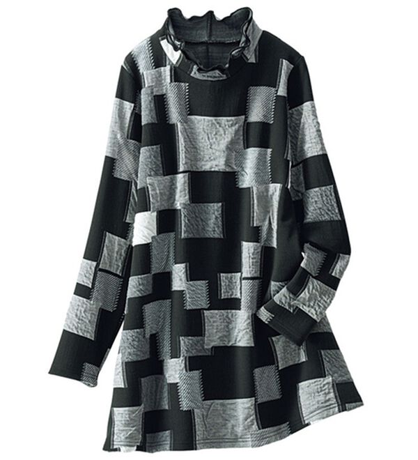 BELLUNA（ベルーナ）の「華やかふくれジャカードチュニック（チュニック）」｜黒系ブロック柄