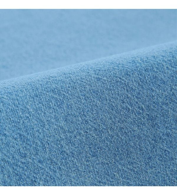 BELLUNA（ベルーナ）の「花柄レース切替デニム素材ブラウス（チュニック）」｜詳細画像