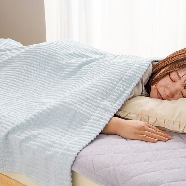 iellio（イエリオ）の「綿１００％軽量タオルケット＜洗える・肌掛け・ブランケット・無地・掛布団＞（肌掛布団・タオルケット）」｜詳細画像