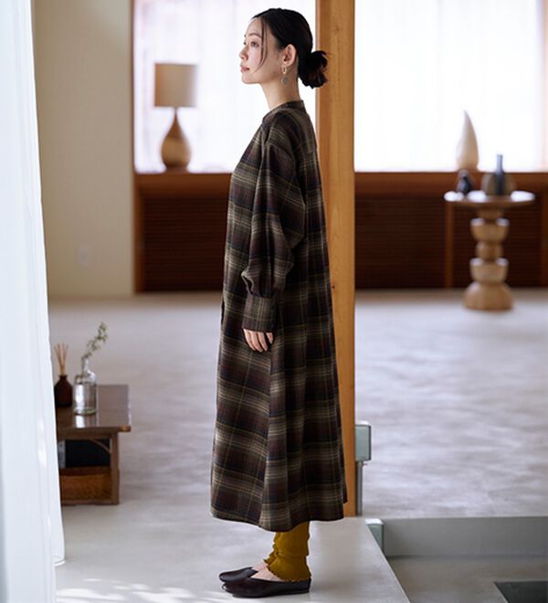 BELLUNA（ベルーナ）の「ウール調素材チェック柄ゆったりワンピース（その他ワンピース）」｜詳細画像