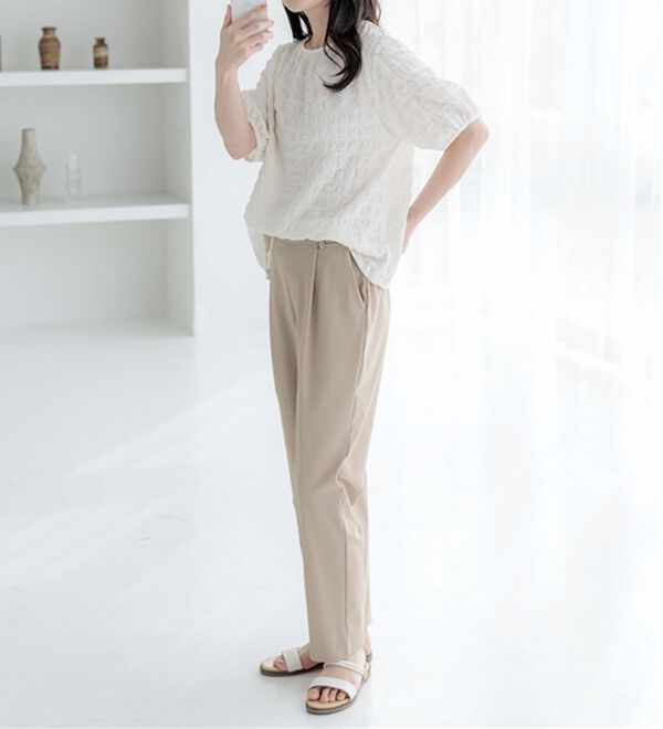 BELLUNA（ベルーナ）の「ポコポコ素材裾ドロストプルオーバー（カットソー）」｜詳細画像