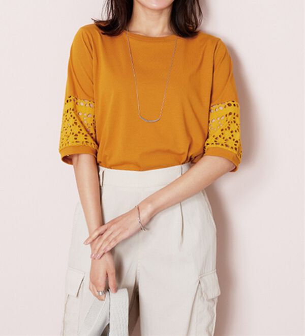BELLUNA（ベルーナ）の「袖レース切替デザインプルオーバー（カットソー）」｜詳細画像
