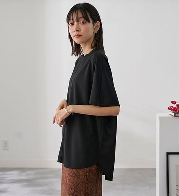 BELLUNA（ベルーナ）の「Ｔシャツ感覚なのにきちんとブラウス見え！カットジョーゼット半袖プルオーバー（カットソー）」｜詳細画像