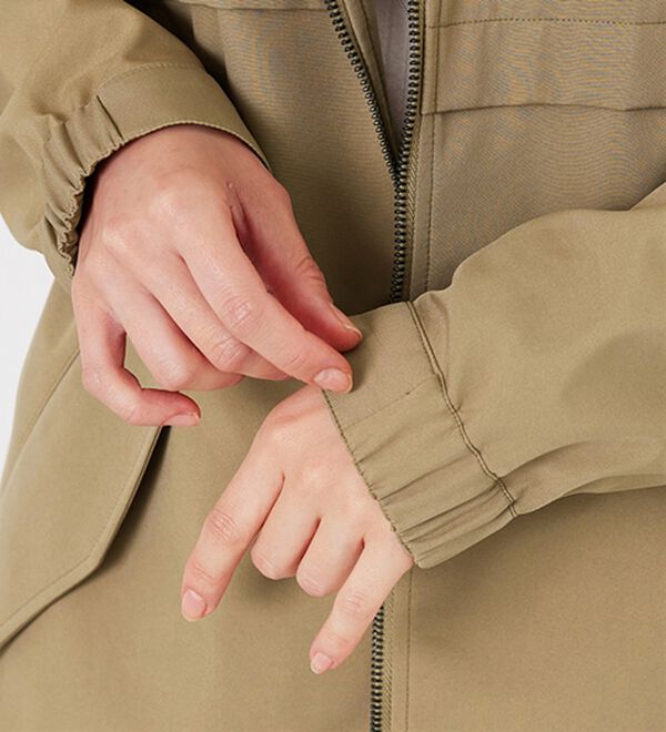 BELLUNA（ベルーナ）の「はっ水加工ボンディング素材ロング丈パーカー（ハーフコート）」｜詳細画像