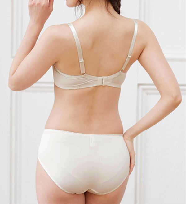 LAVIENNE（ラヴィエンヌ）の「脇高ブラ＆ショーツ（ブラジャー）」｜詳細画像