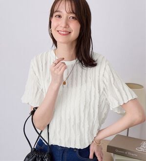Viola e Viola（ヴィオラ エ ヴィオラ）の「揺れる！体型カバーこなれTシャツ（ブラウス）」｜ホワイト