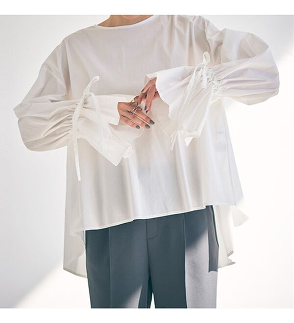 RANAN（ラナン）の「バックプリーツ使いボリューム袖ブラウス（ブラウス）」｜詳細画像