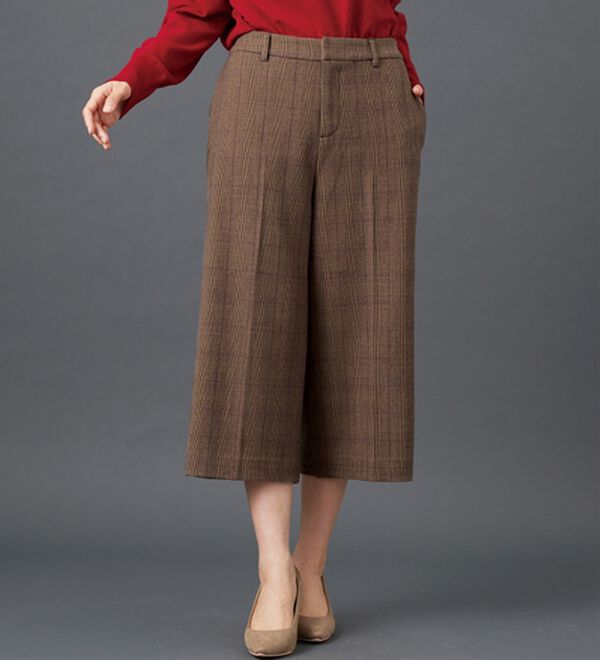 BELLUNA（ベルーナ）の「サマ見え（スーパーウォーム）ウール調センタープレスクロップドパンツ（クロップドパンツ）」｜詳細画像