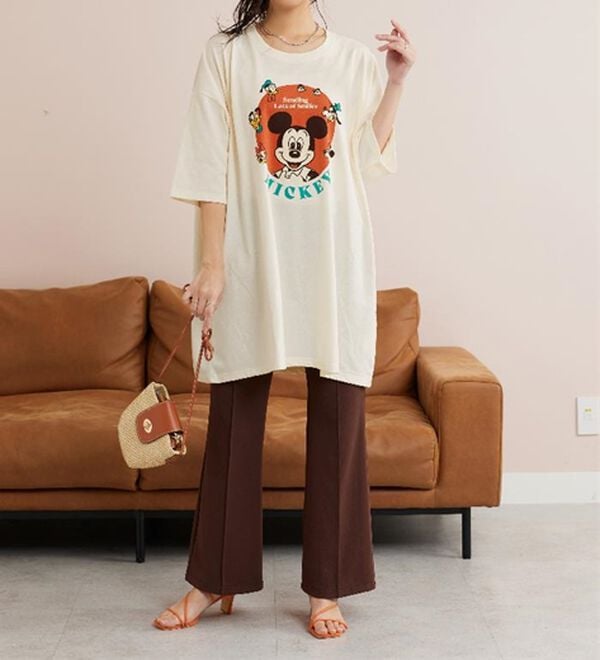 BELLUNA（ベルーナ）の「＜Ｄｉｓｎｅｙ＞【ミッキー】ビッグ7分袖プリントTシャツ（Tシャツ）」｜詳細画像