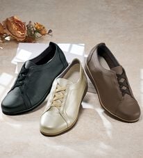 ルフラン（ルフラン）の「ボヌーブル　牛革５Ｅ甲ゴムシューズ（フラットシューズ）」