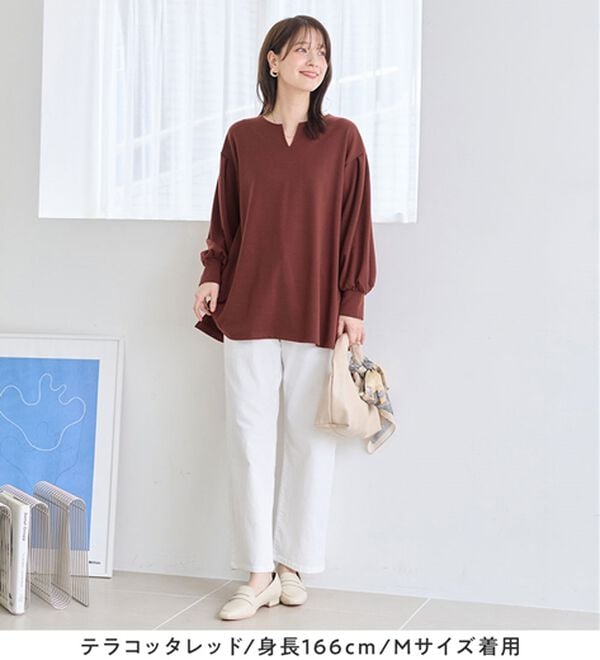 Viola e Viola（ヴィオラ エ ヴィオラ）の「なめらかカットソーゆったりパフ袖チュニック（チュニック）」｜詳細画像