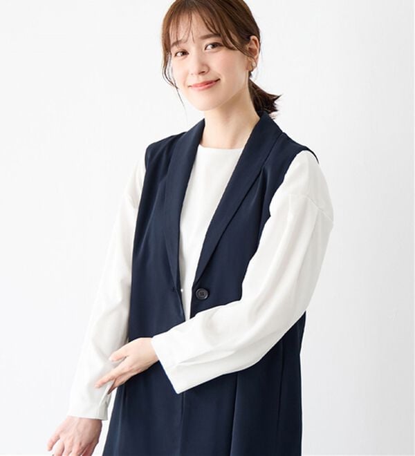 Viola e Viola（ヴィオラ エ ヴィオラ）の「【４つの機能付】楽キレイ袖タックブラウス（ブラウス）」｜詳細画像