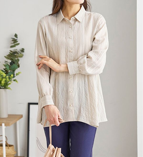 BELLUNA（ベルーナ）の「ドビーストライプ素材タック使いチュニック（チュニック）」｜詳細画像