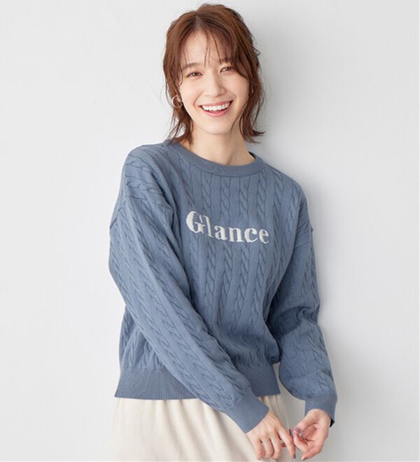 Viola e Viola（ヴィオラ エ ヴィオラ）の「洗えるもちもちロゴ刺しゅうケーブルニット（ニット・セーター）」｜詳細画像