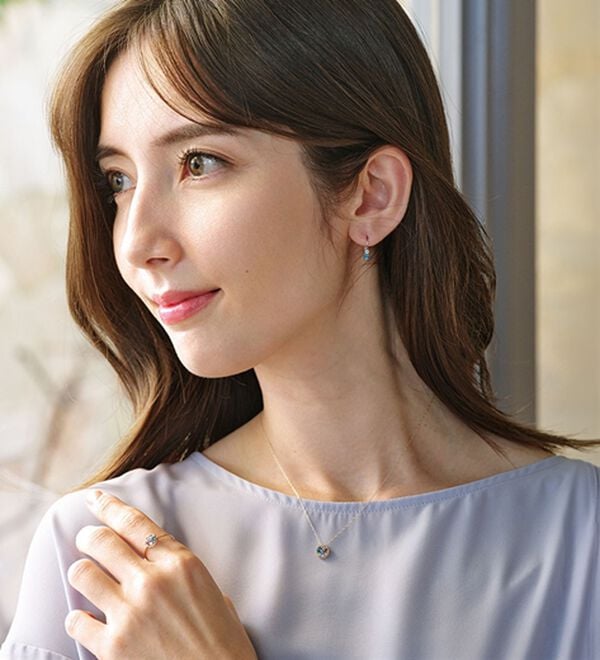 BELLUNA（ベルーナ）の「ロンドンブルートパーズピアス（イヤリング・ピアス）」｜詳細画像