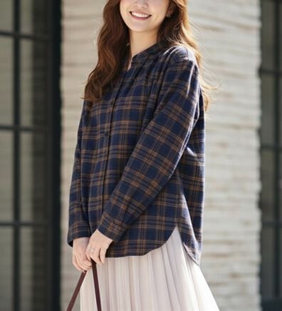 BELLUNA（ベルーナ）の「タック使いチェック柄ブラウス（ブラウス）」