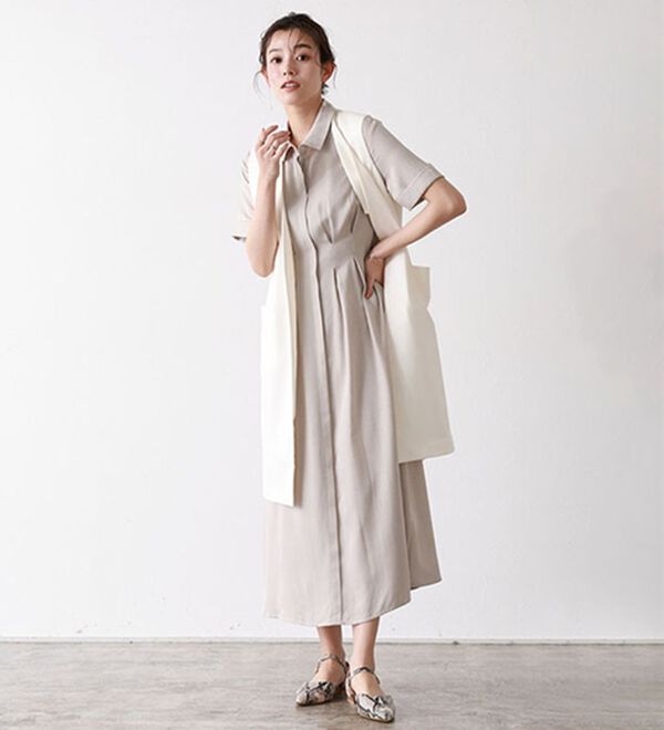 Pierrot（ピエロ）の「上品見えウエストタックシャツワンピース（カットソーワンピース）」｜詳細画像