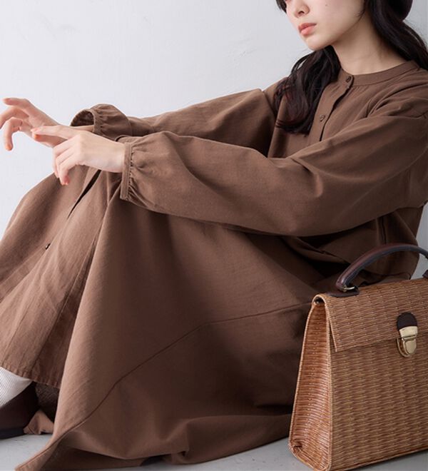 Viola e Viola（ヴィオラ エ ヴィオラ）の「綿１００％タック切替ワンピース（シャツワンピース）」｜詳細画像