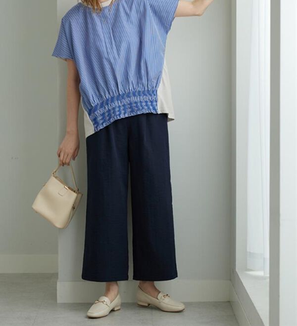 BELLUNA（ベルーナ）の「【ひんやり接触冷感】シャーリング使い異素材切替プルオーバー（カットソー）」｜詳細画像