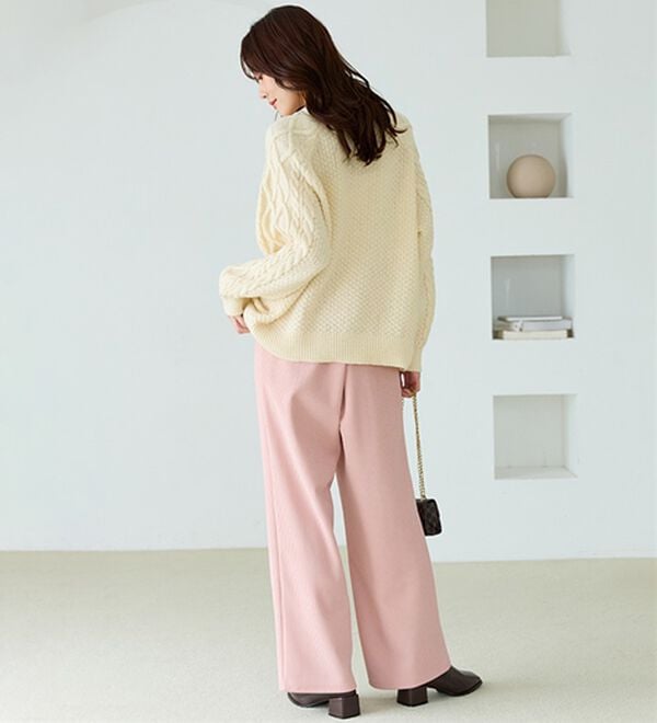 BELLUNA（ベルーナ）の「なめらかコーデュロイワイドパンツ（ワイドパンツ・ガウチョ）」｜詳細画像