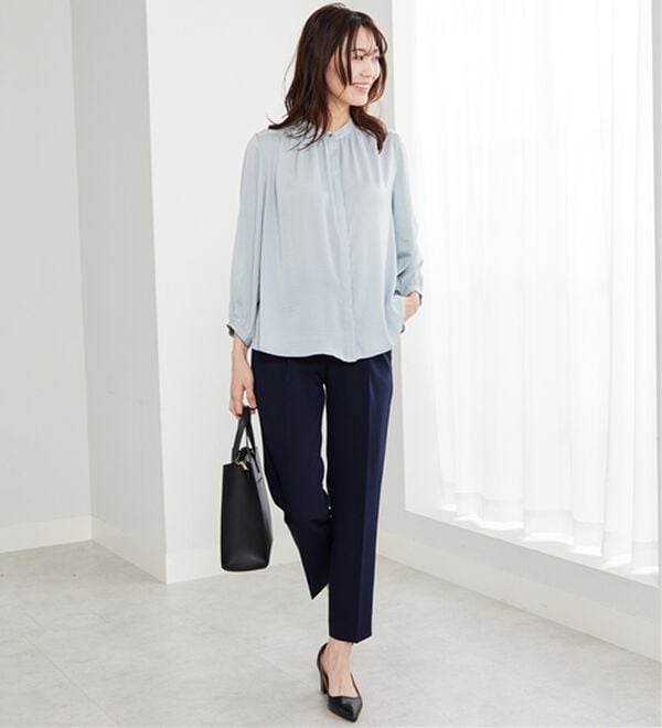 BELLUNA（ベルーナ）の「＜Ｃ／Ｓ＞サテン素材ギャザーデザインブラウス（ブラウス）」｜詳細画像