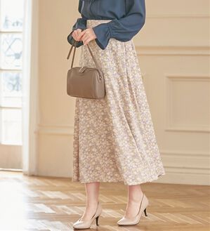 alotta（アロッタ）の「無地＆柄アソートフレアースカート（ロングスカート）」｜ピンクベージュ系花柄