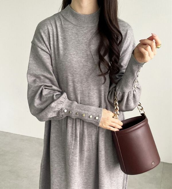 GeeRA（ジーラ）の「フィット＆フレアーニットワンピース（ニットワンピース）」｜詳細画像