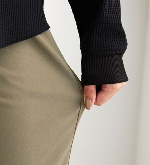 BELLUNA（ベルーナ）の「チノ見えストレッチ素材テーパードパンツ（テーパードパンツ）」｜詳細画像